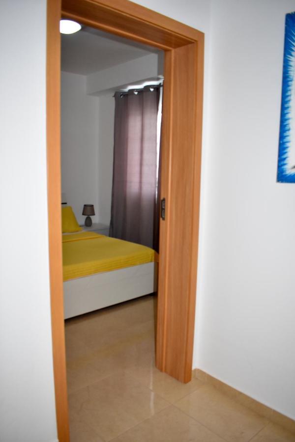Taninho Apartment Santa Maria Luaran gambar